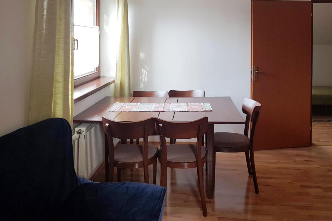 Apartments Iris Ліптовський Мікулаш Екстер'єр фото